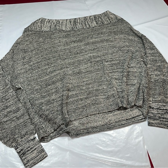 Free People ALANA sweater gray Black OFF Shoulder wide Neck marled XS Oversized - Picture 3 of 16